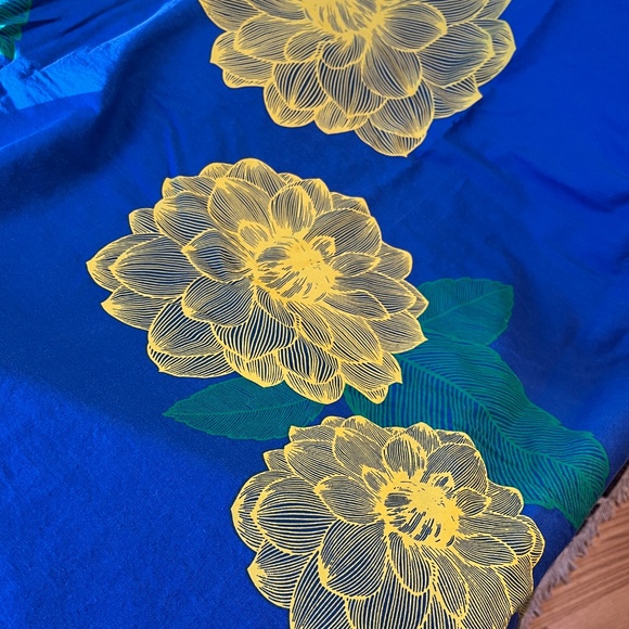 Distinctly Home Queen 100% cotton floral duvet cover, blue & yellow - Picture 4 of 12